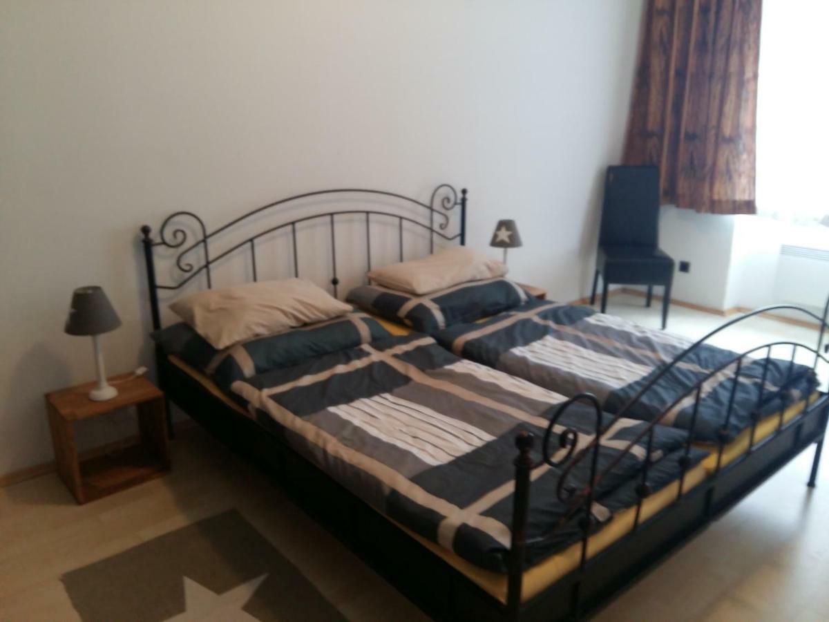 Village Appartements Вайдхофен-ан-дер-Тайя Экстерьер фото